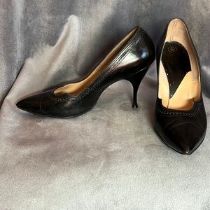 Authentic Vintage 1960s heels. Black leather size 7 1/2 Rare!